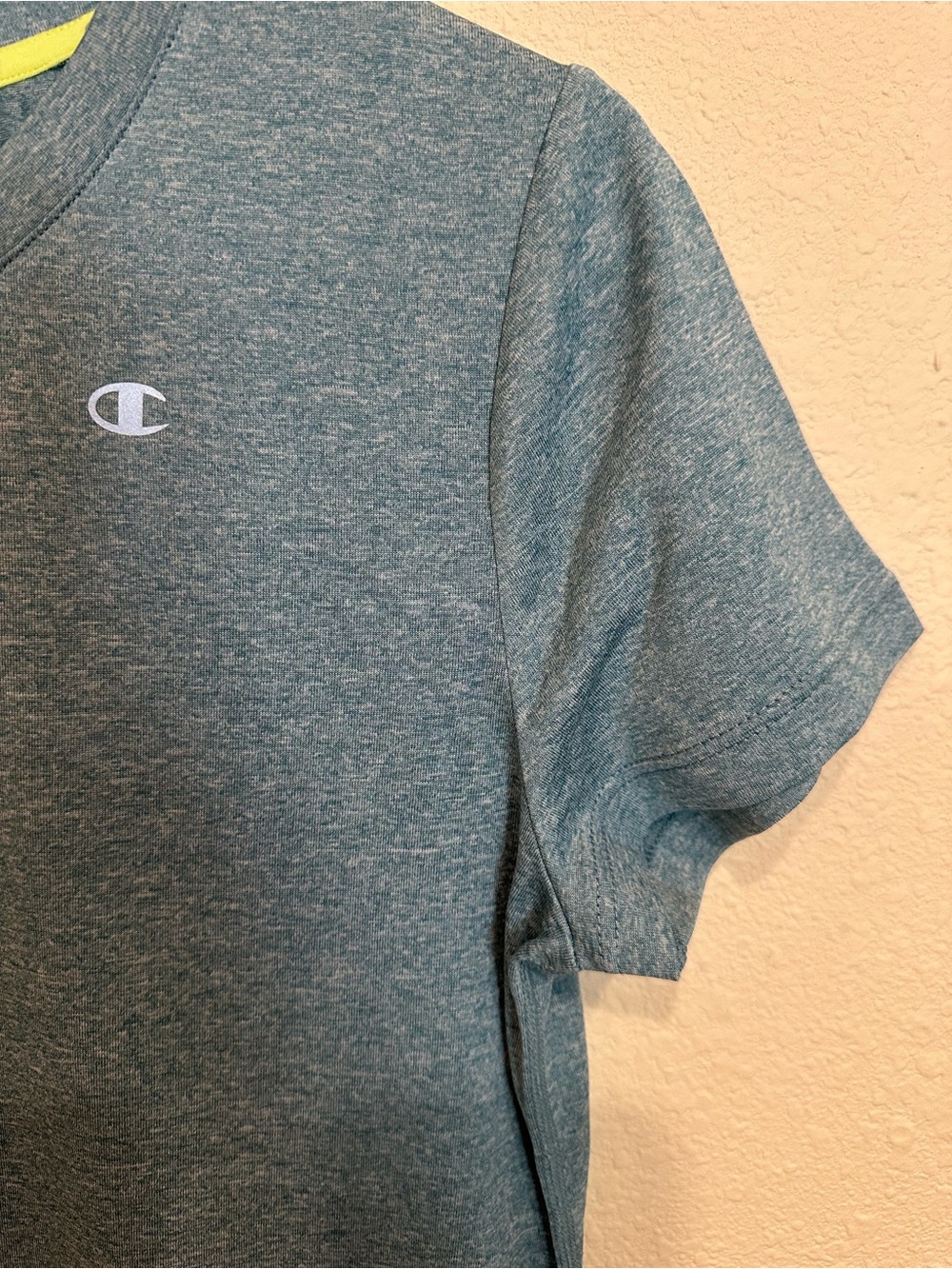 Women’s CHAMPION Exercise Crewneck Tees in Charcoal/Light Blue/Dusty Pink—M - Picture 10 of 16